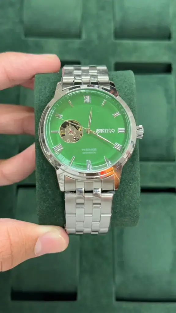 Seiko Presage Automatic Green Dial Men's Watch – Stainless Steel Open Heart Design+B12:C18